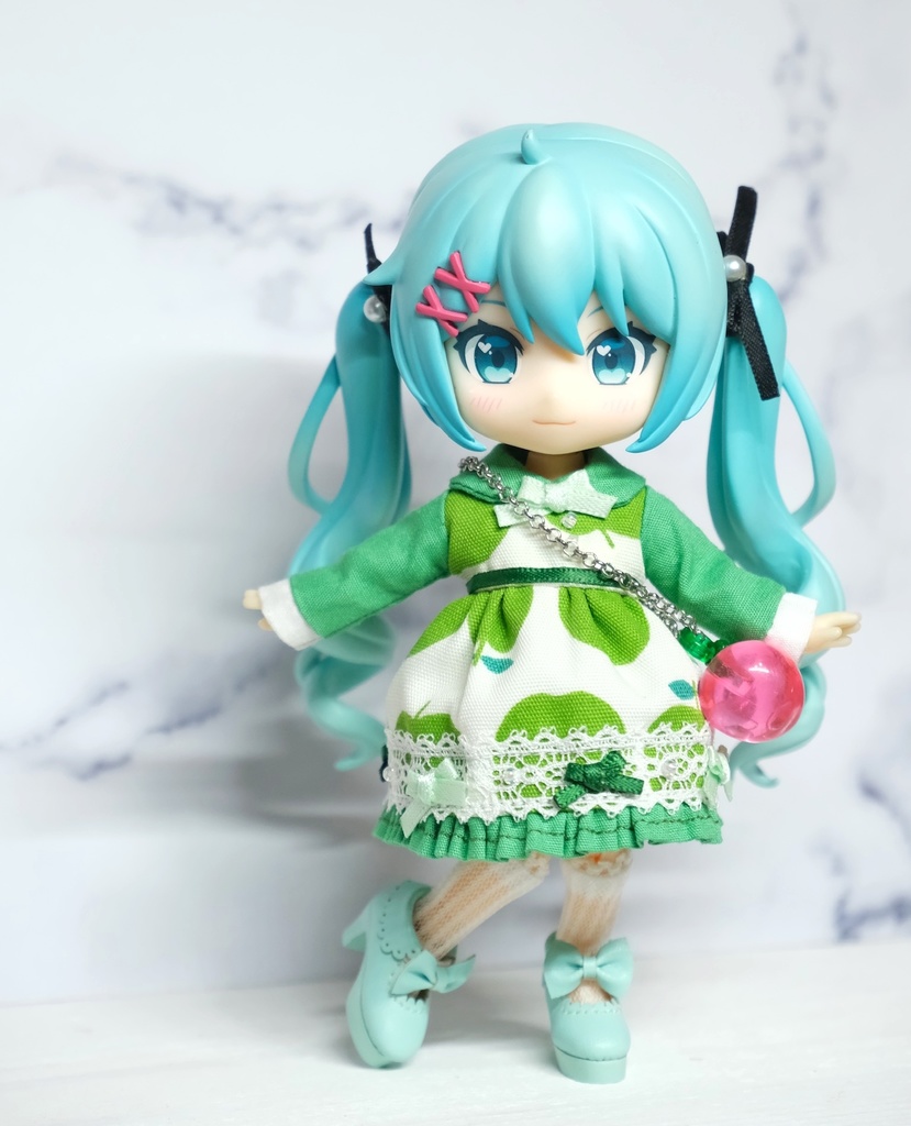 りんごのワンピース