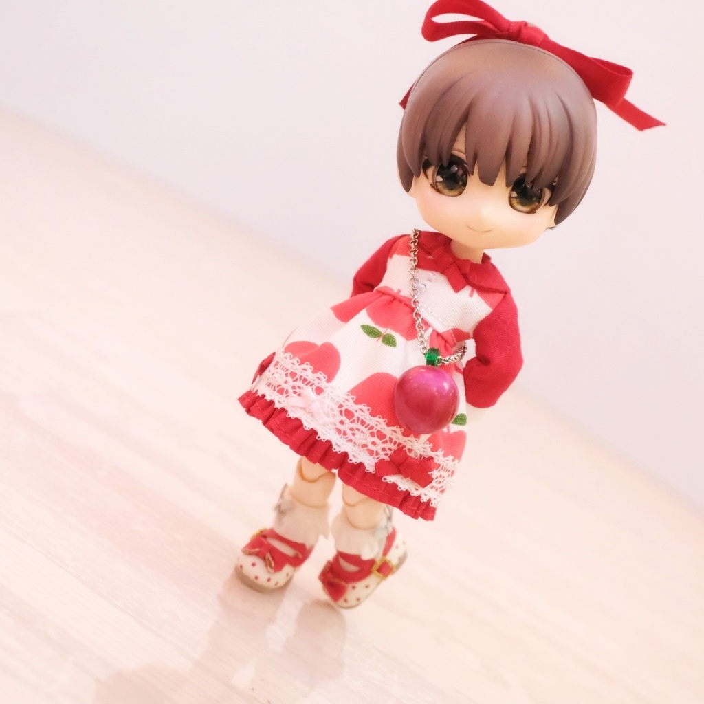 りんごのワンピース