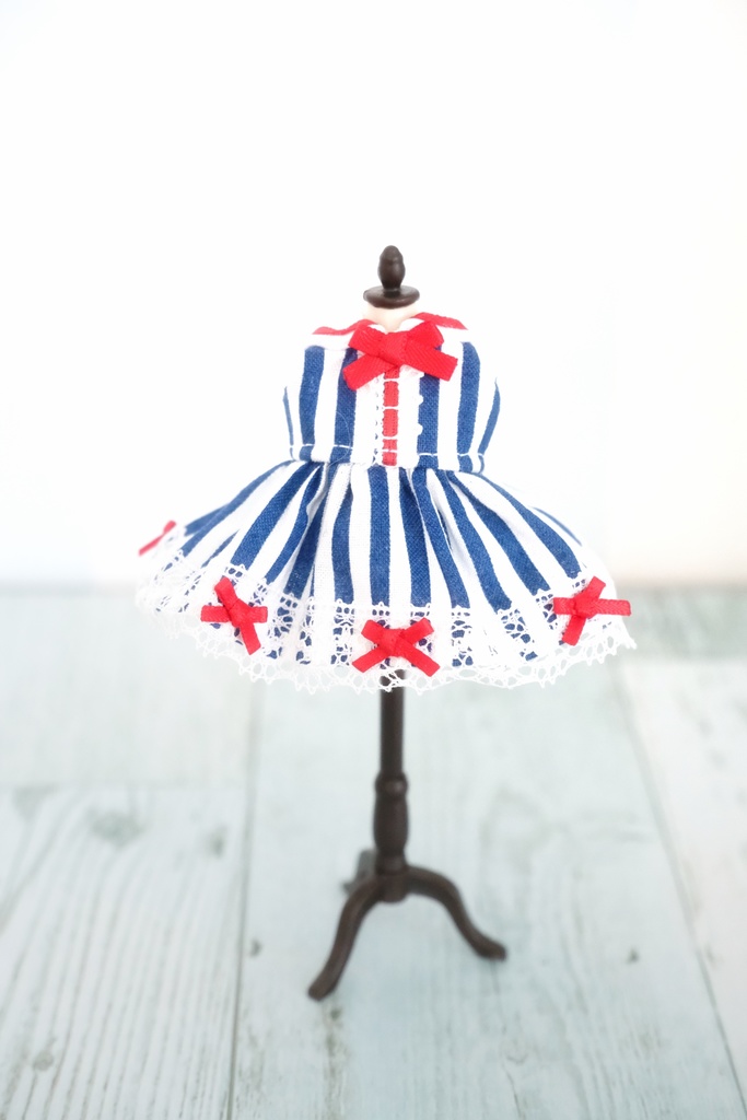 トリコロールなセット ぶるー