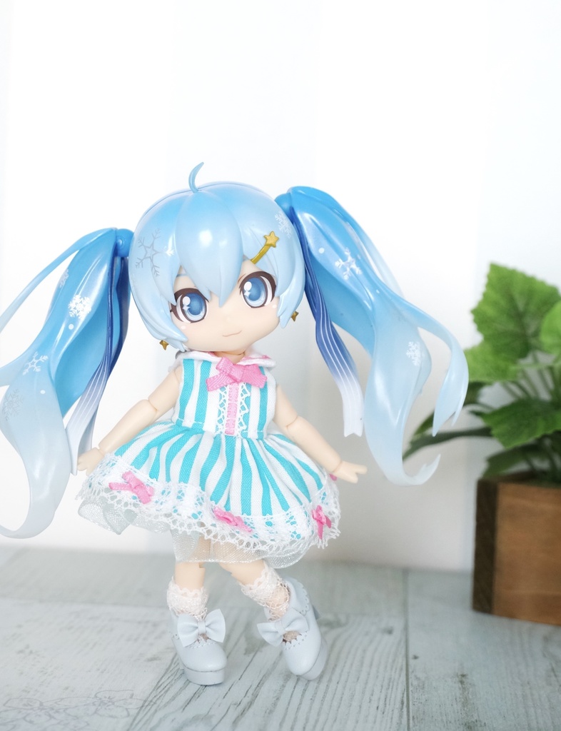 トリコロールなセット らいとぶるー