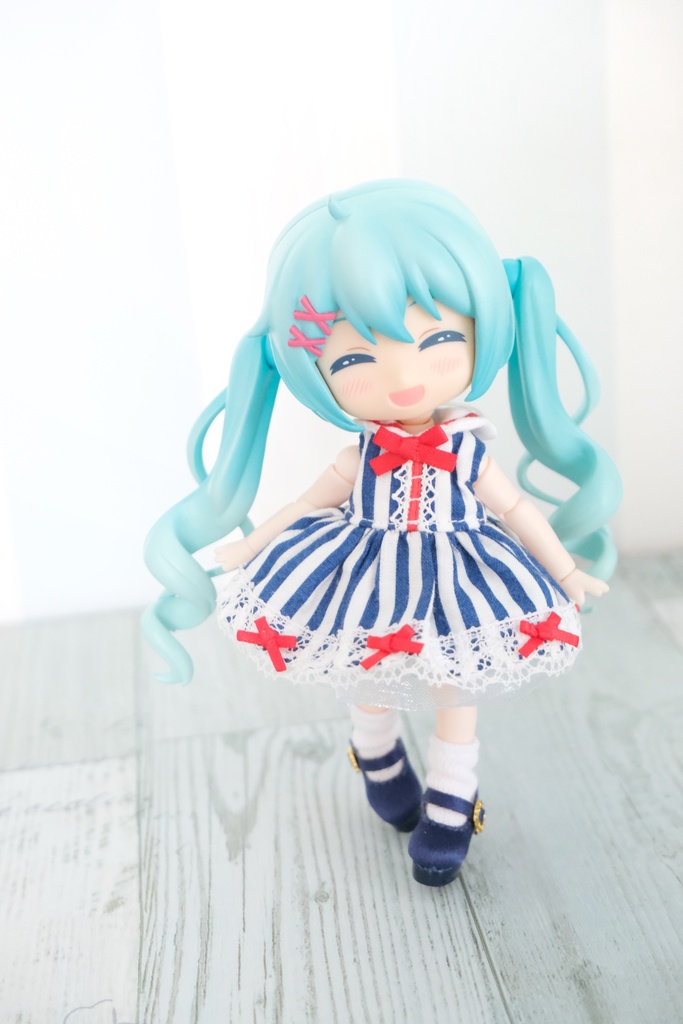 トリコロールなセット らいとぶるー