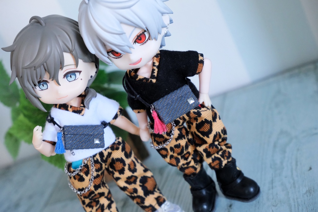 ๐๐๐จ๐ฉ๐๐ซ๐ ๐๐จ๐ฅ๐ฅ๐๐๐ญ๐ข๐จ๐ง ๐๐๐ง๐ญ๐ฌ ๐๐ญ๐ฒ๐ฅ๐ at ๐๐ฎ๐ฆ๐ฆ๐๐ซ