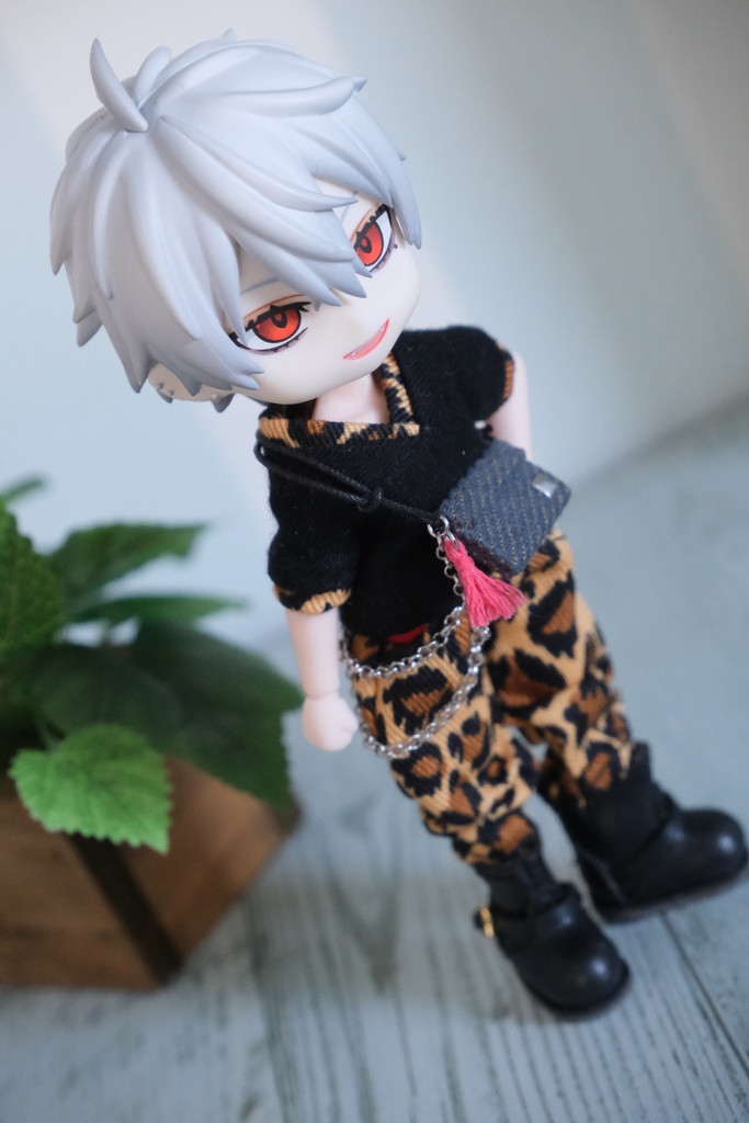 ๐๐๐จ๐ฉ๐๐ซ๐ ๐๐จ๐ฅ๐ฅ๐๐๐ญ๐ข๐จ๐ง ๐๐๐ง๐ญ๐ฌ ๐๐ญ๐ฒ๐ฅ๐ at ๐๐ฎ๐ฆ๐ฆ๐๐ซ