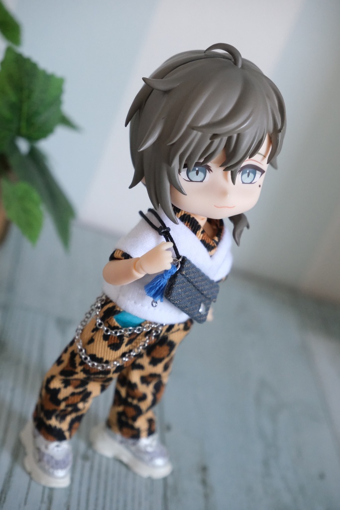 ๐๐๐จ๐ฉ๐๐ซ๐ ๐๐จ๐ฅ๐ฅ๐๐๐ญ๐ข๐จ๐ง ๐๐๐ง๐ญ๐ฌ ๐๐ญ๐ฒ๐ฅ๐ at ๐๐ฎ๐ฆ๐ฆ๐๐ซ