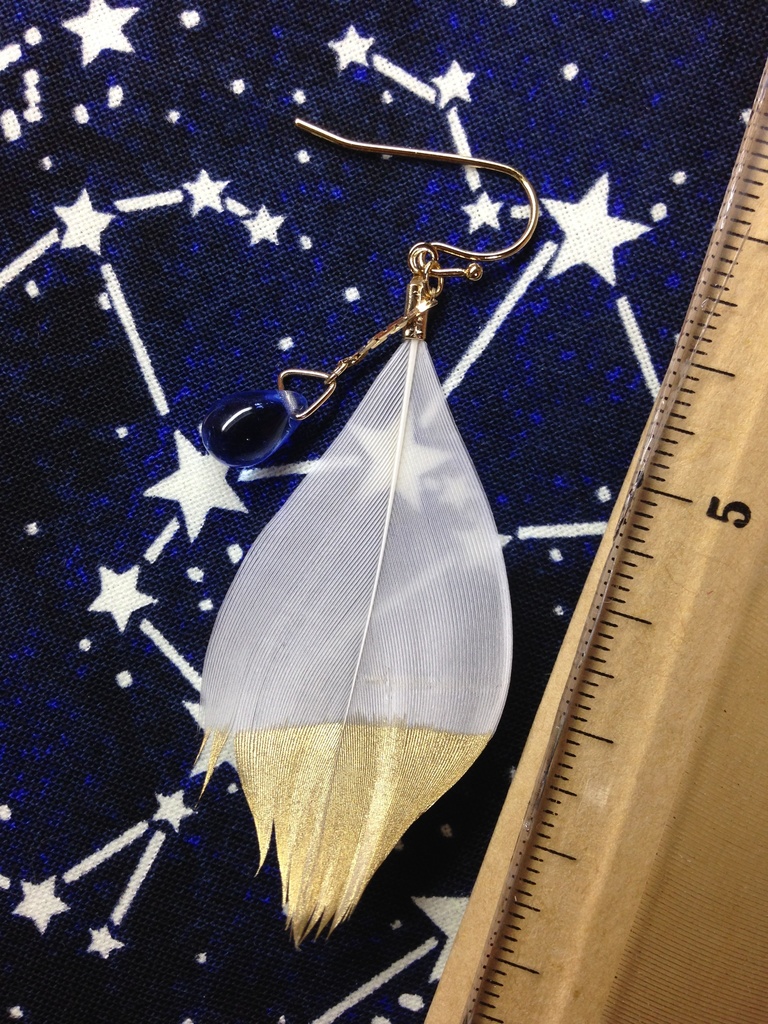 天使ピアス(金) c