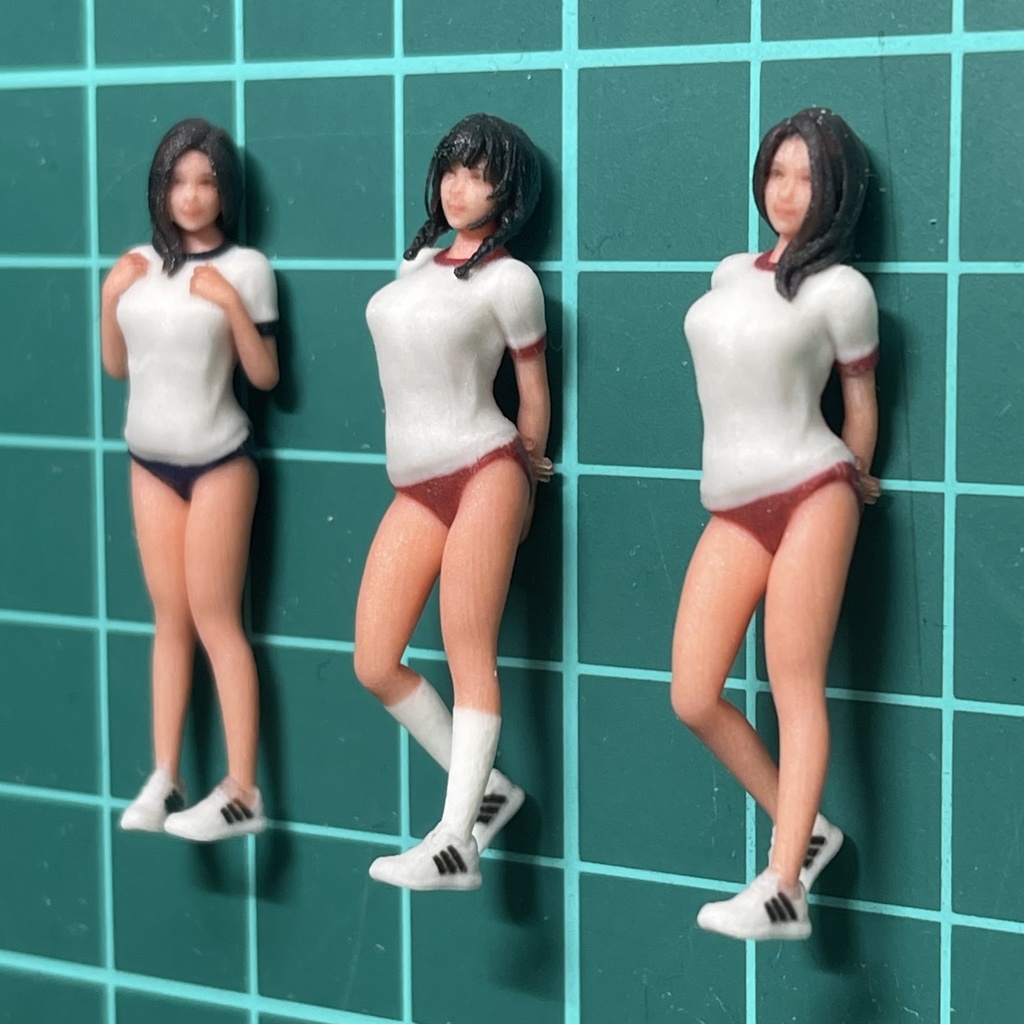 1/43 JK 体操服 女子高生 フィギュア3体 リアルフィギュア ミニチュアイメージ 完成品 塗装済完成品 ミニカーに ジオラマに 人物3D 3D人物 3Dフィギュア 3Dプリンター フルカラー3Dプリンター