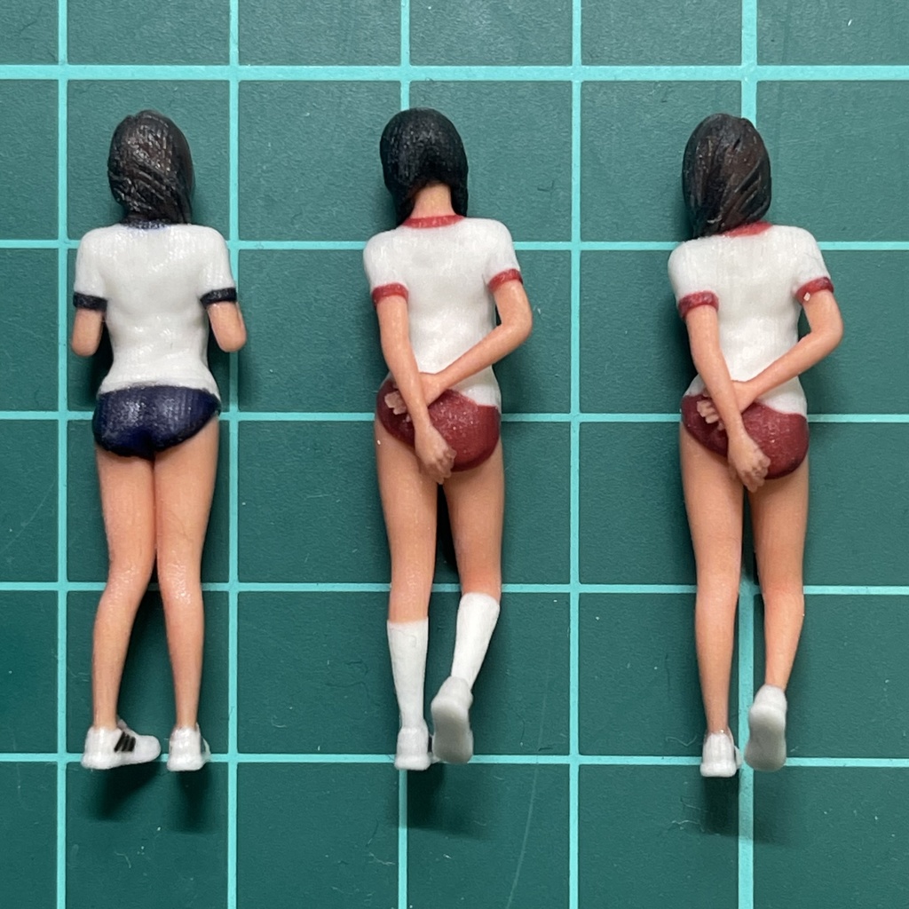 1/43 JK 体操服 女子高生 フィギュア3体 リアルフィギュア ミニチュアイメージ 完成品 塗装済完成品 ミニカーに ジオラマに 人物3D 3D人物 3Dフィギュア 3Dプリンター フルカラー3Dプリンター