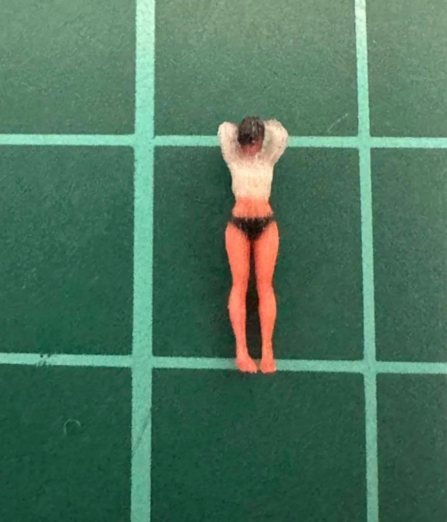 Nゲージ 1/150 フィギュア オーシャンコスモス ウサ耳パーカー リアルフィギュア 完成品 塗装済完成品 鉄道模型 ジオラマに レイアウトに ミニチュアイメージ 3Dフィギュア 3Dプリンター フルカラー3Dプリンター 人物3D 3D人物