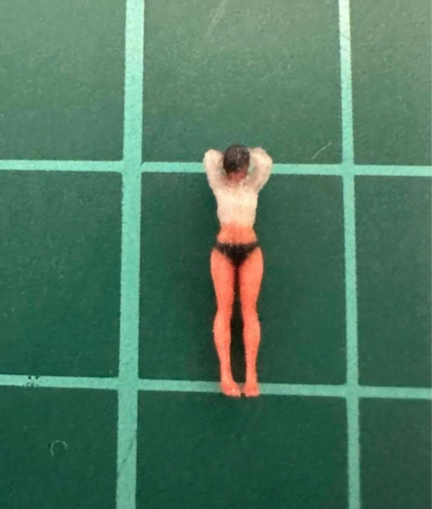 Nゲージ 1/150 フィギュア オーシャンコスモス ウサ耳パーカー リアルフィギュア 完成品 塗装済完成品 鉄道模型 ジオラマに レイアウトに ミニチュアイメージ 3Dフィギュア 3Dプリンター フルカラー3Dプリンター 人物3D 3D人物