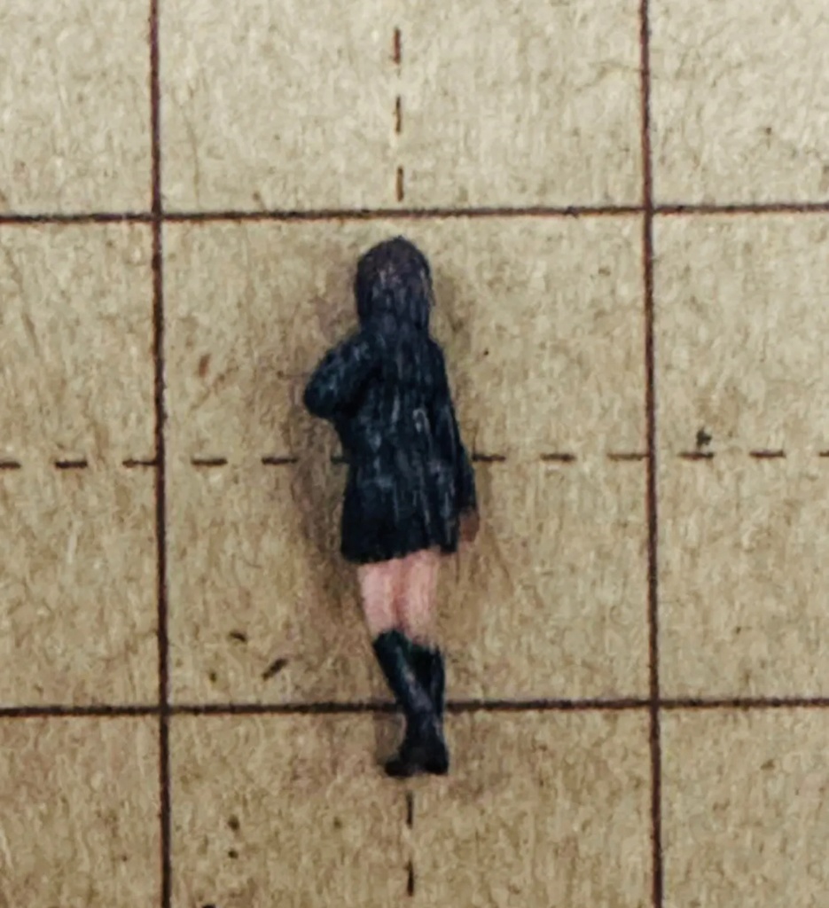 Nゲージ 1/150 JK2 女子高生 フィギュア リアルフィギュア カラー 鉄道模型 ジオラマに レイアウトに フルカラー3Dプリンター ミニチュアイメージ 3D人物 人物3D