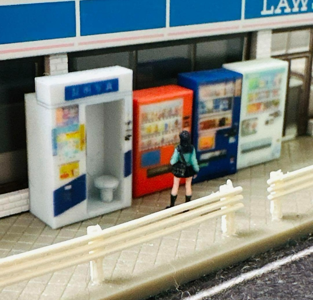 Nゲージ 自販機 証明写真機 1/150 鉄道模型 フィギュアに リアルフィギュアに ミニチュアイメージ レイアウトに ジオラマに フルカラー3Dプリンター 完成品
