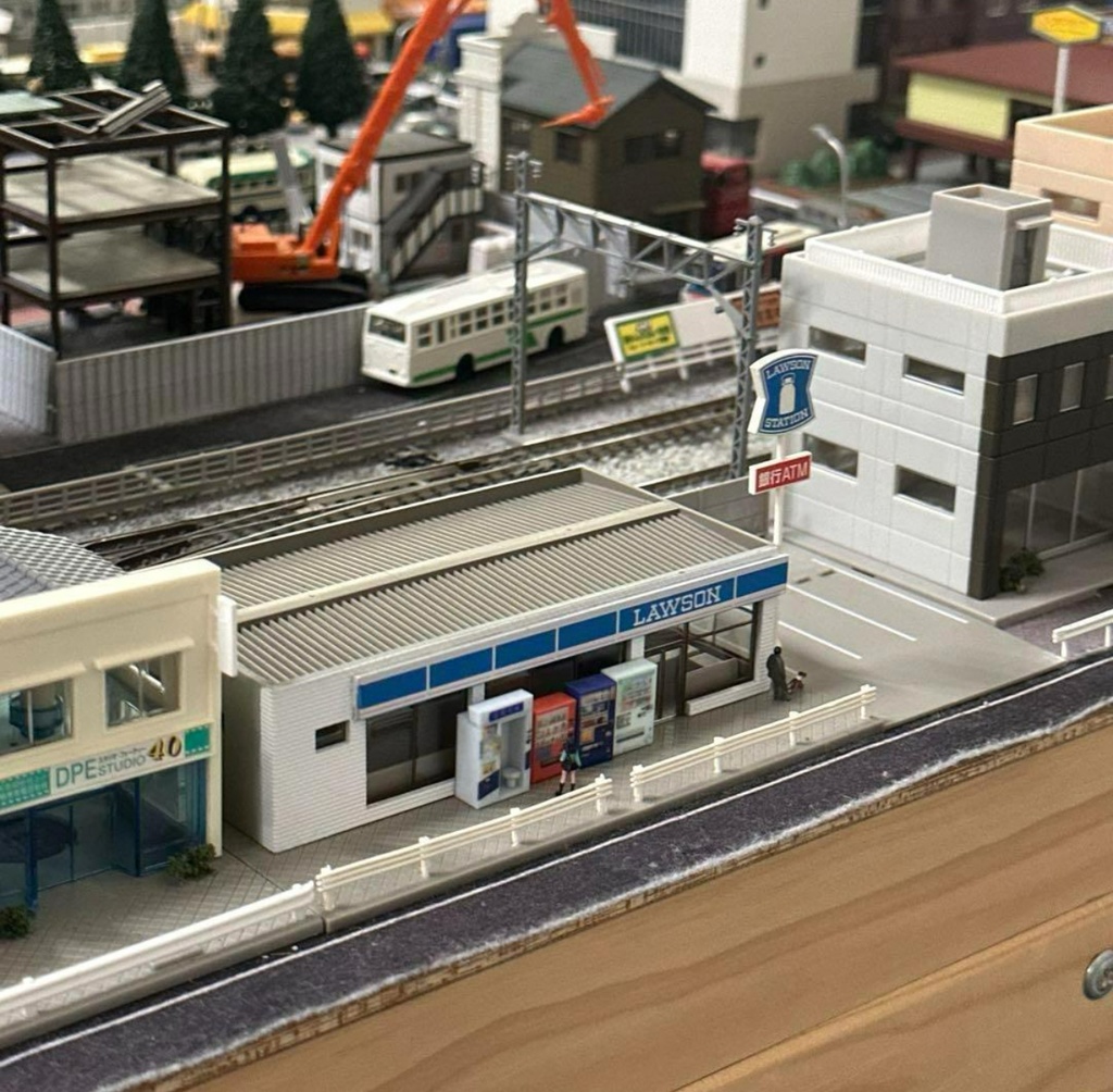 Nゲージ☆マンション☆鉄道模型☆フィギュアに☆1 64より小