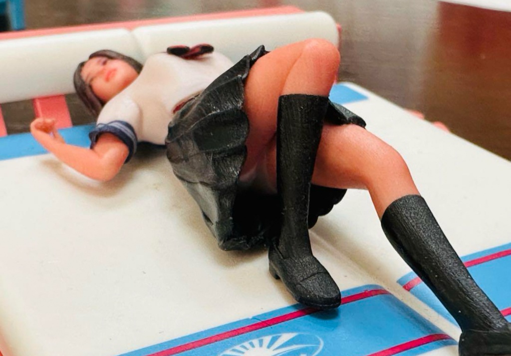 1/18 JK7 女子高生 リアルフィギュア フィギュア 完成品 とそ