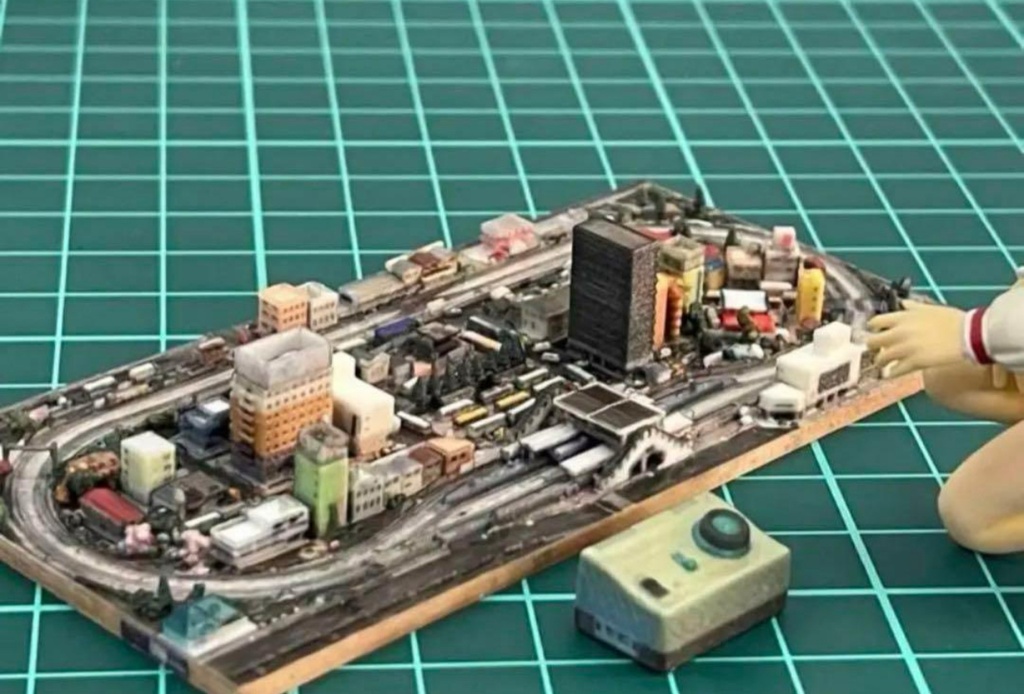完成品 ミニチュア 鉄道模型 レイアウト ジオラマ ミニミニ鉄道模型 1/18〜1/12フィギュア向け ドールハウスに Nゲージより小さい! ミニチュアイメージ フルカラー3Dプリンター