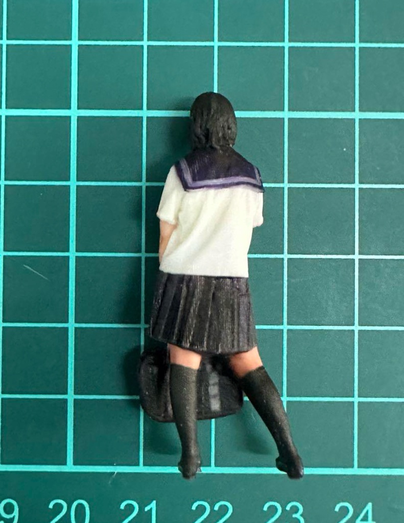 完成品 1/32 JKN 女子高生 フィギュア リアルフィギュア 塗装済完成品 ミニチュア ミニチュアイメージ ミニカーに ジオラマに フルカラー3Dプリンター 3D人物 人物3D