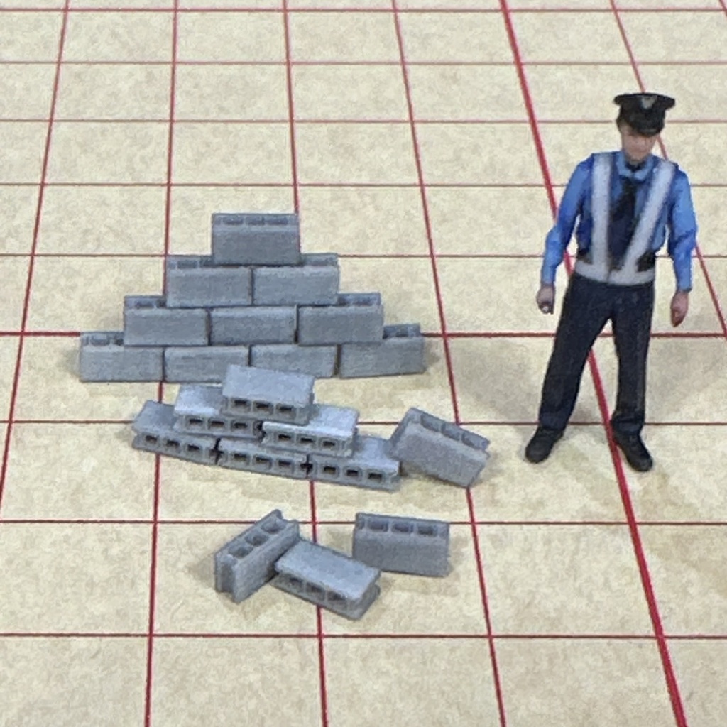 完成品 ミニチュア 1/64 コンクリートブロック20個 フィギュアに ジオラマに ミニカーに ミニチュアイメージ 住宅模型 建築模型