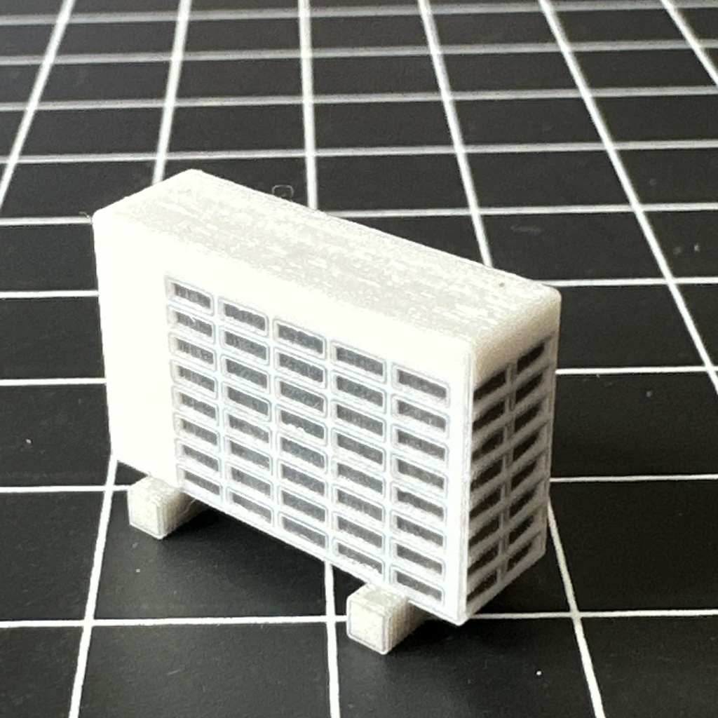 完成品 1/43 エアコン 室外機 ミニチュア フィギュアに ミニカーに ジオラマに 住宅模型 建築模型 フルカラー3Dプリンター 3Dプリンター