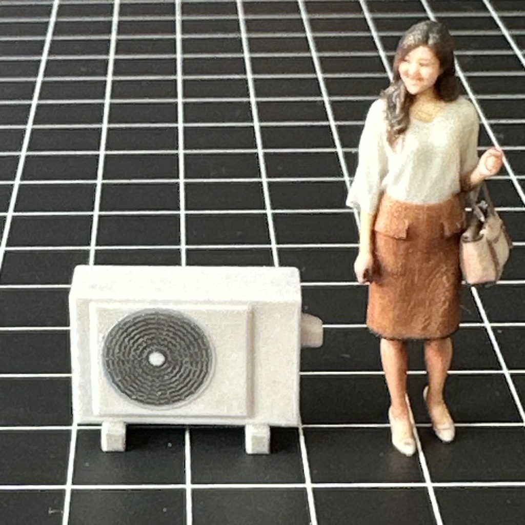 完成品 1/43 エアコン 室外機 ミニチュア フィギュアに ミニカーに ジオラマに 住宅模型 建築模型 フルカラー3Dプリンター 3Dプリンター