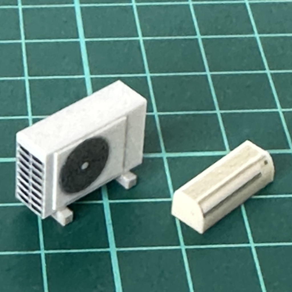 完成品 1/43 エアコン&室外機 フィギュアに リアルフィギュア ジオラマ ミニカーに 住宅模型 建築模型 ドールハウス ミニチュアイメージ フルカラー3Dプリンター