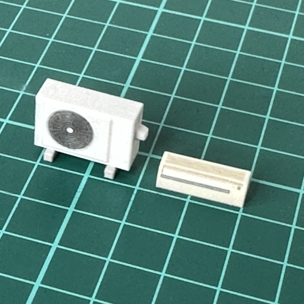 完成品 1/43 エアコン&室外機 フィギュアに リアルフィギュア ジオラマ ミニカーに 住宅模型 建築模型 ドールハウス ミニチュアイメージ フルカラー3Dプリンター