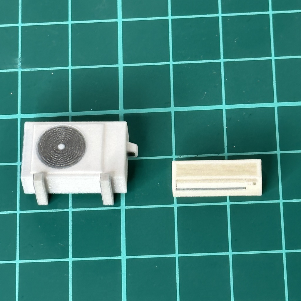 完成品 1/43 エアコン&室外機 フィギュアに リアルフィギュア ジオラマ ミニカーに 住宅模型 建築模型 ドールハウス ミニチュアイメージ フルカラー3Dプリンター