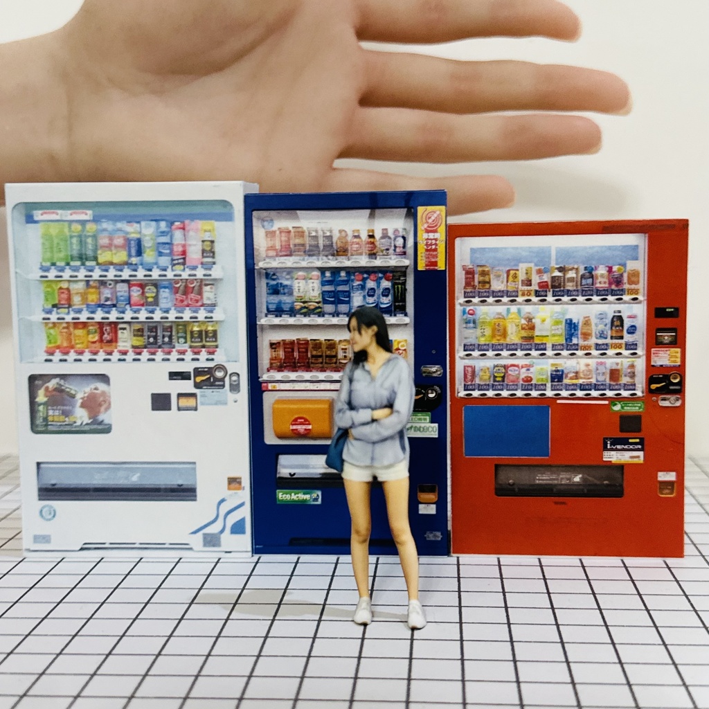 完成品 1/24 自販機3台 フィギュアに ジオラマに ミニカーに ドールハウスに ミニチュアイメージ