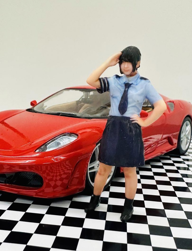 完成品 1/24 婦警 フィギュア リアルフィギュア ミニカーに ジオラマに ミニチュアイメージ ミニチュア 3Dフィギュア フルカラー3Dプリンター