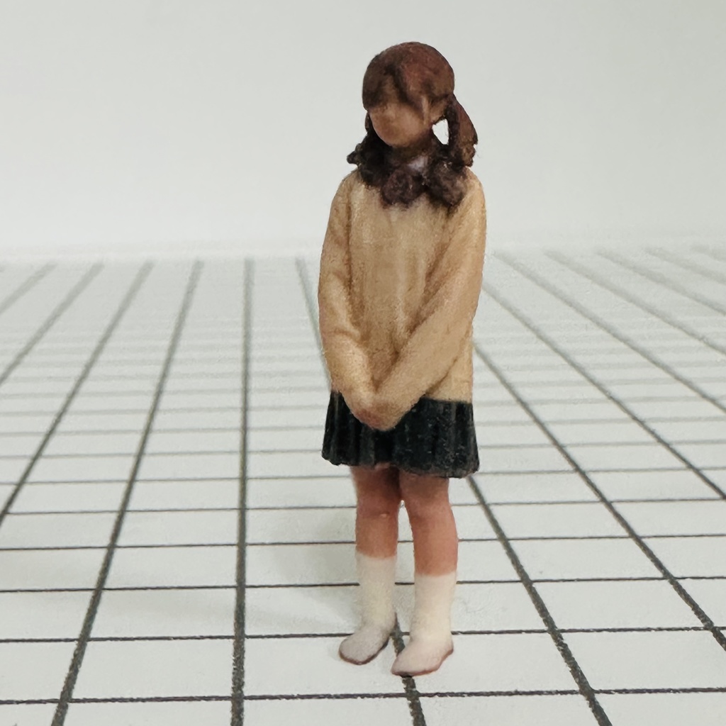 完成品 1/43 JK 女子高生 フィギュア リアルフィギュア 3Dフィギュア ミニカーに ジオラマに ミニチュア ミニチュアイメージ フルカラー3Dプリンター
