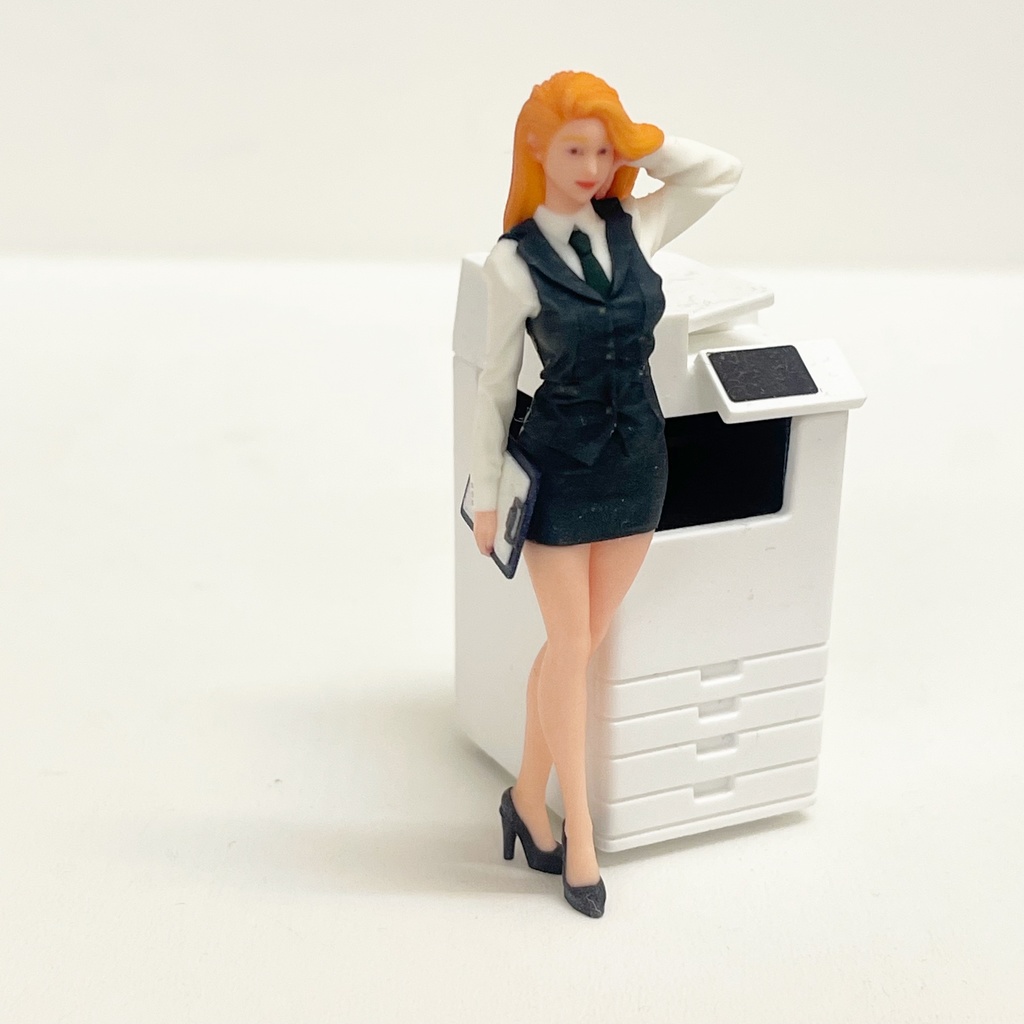 完成品 1/24 オーシャンコスモス OL フィギュア リアルフィギュア 塗装済完成品 ミニチュアイメージ 3Dフィギュア ミニカーに ジオラマに ドールハウスに
