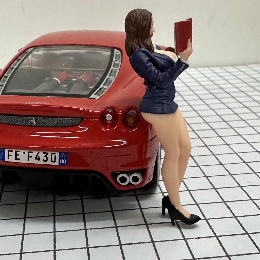 完成品 1/24 オーシャンコスモス 教師 フィギュア リアルフィギュア ミニカーに ジオラマに ミニチュア ドールハウスに ミニチュアイメージ