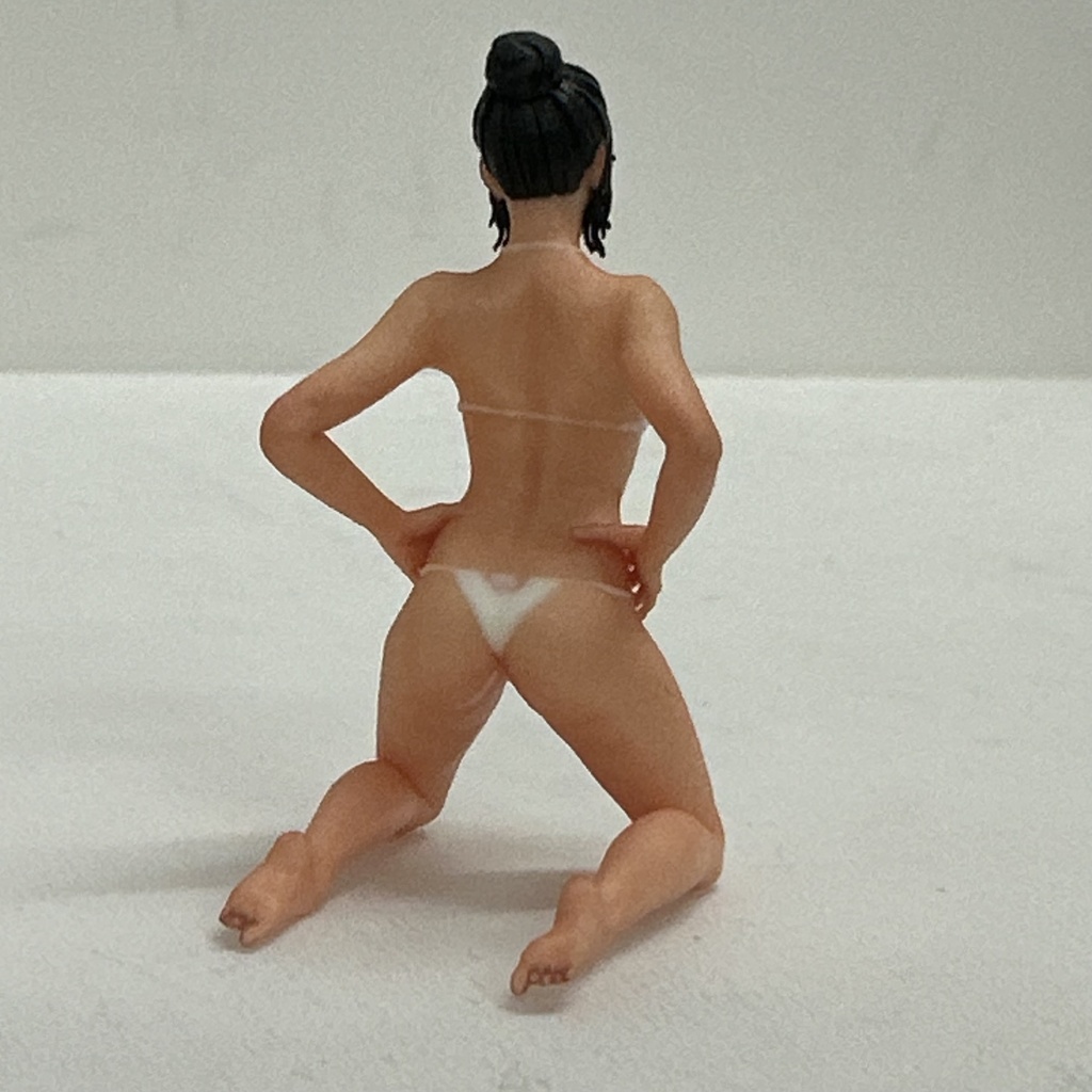 完成品 1/24 JOY4 フィギュア リアルフィギュア ミニチュアイメージ ミニカーに ジオラマに ドールハウスに 3Dフィギュア