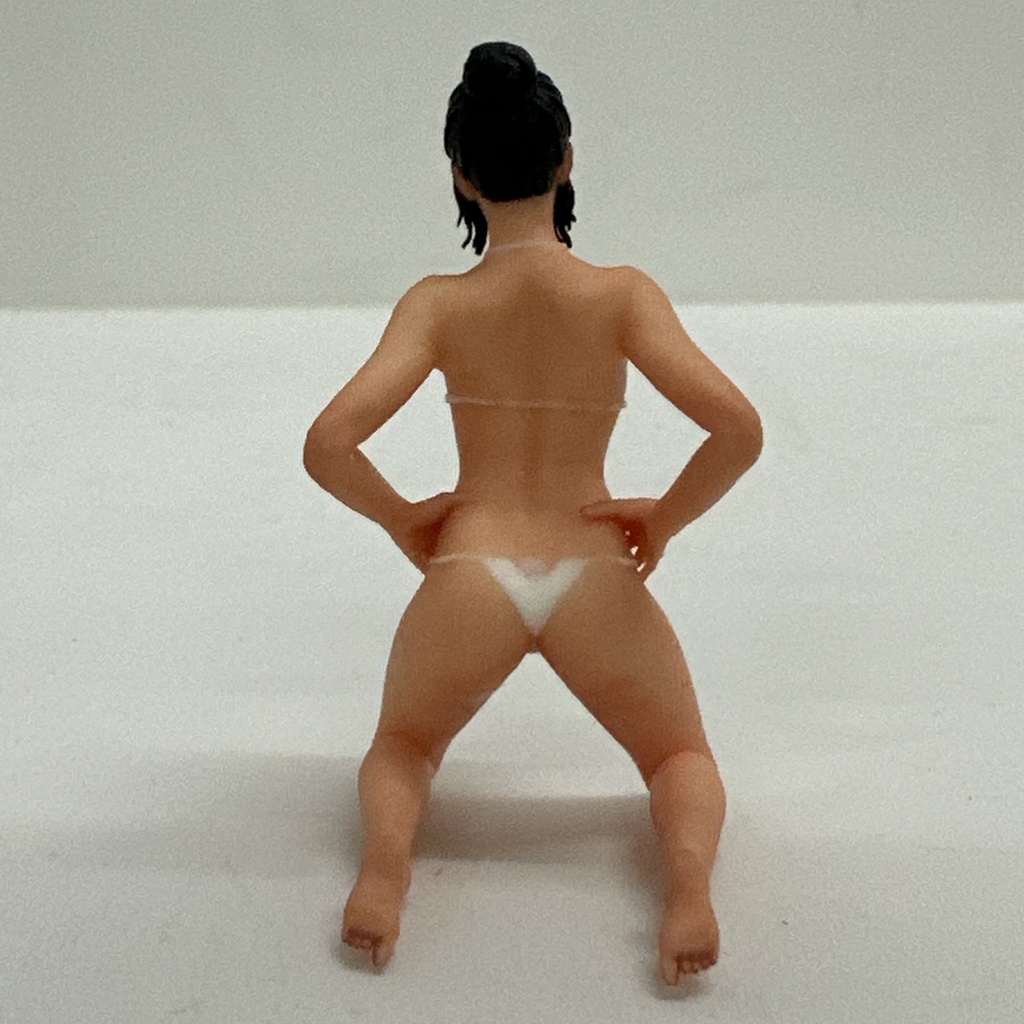 完成品 1/24 JOY4 フィギュア リアルフィギュア ミニチュアイメージ ミニカーに ジオラマに ドールハウスに 3Dフィギュア