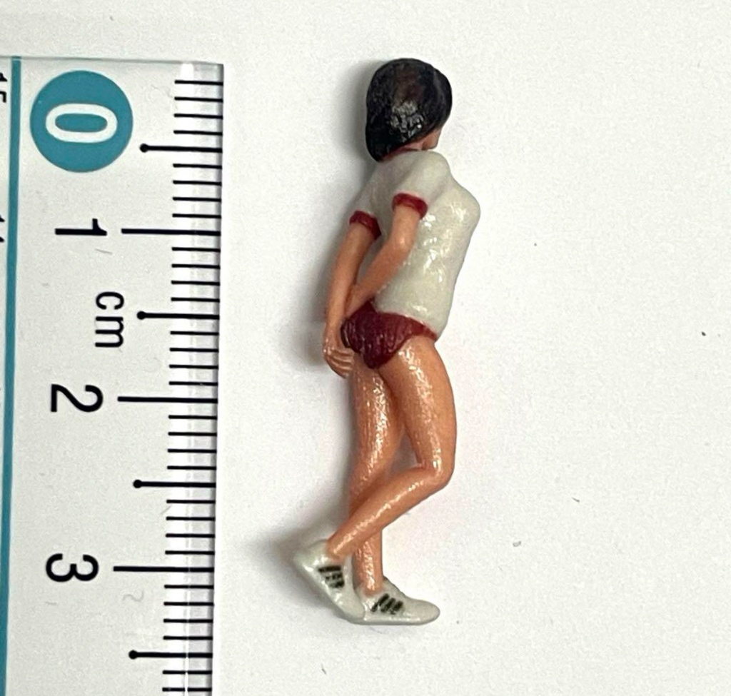完成品 1/48 JK6 フィギュア 女子高生 リアルフィギュア ミニカーに ジオラマに 塗装済み完成品