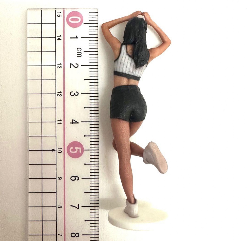 完成品 1/24 台付 BG1 フィギュア リアルフィギュア ミニカーに ジオラマに ドールハウスに ミニチュア