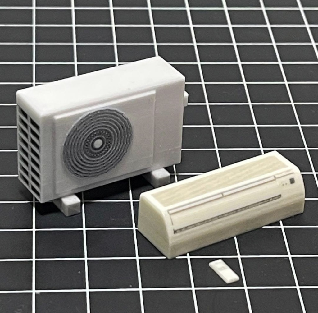 完成品 1/24 エアコン 室外機 リモコン ミニチュア フィギュアに ドールハウスに ジオラマ ミニカーに リアルフィギュア 3D