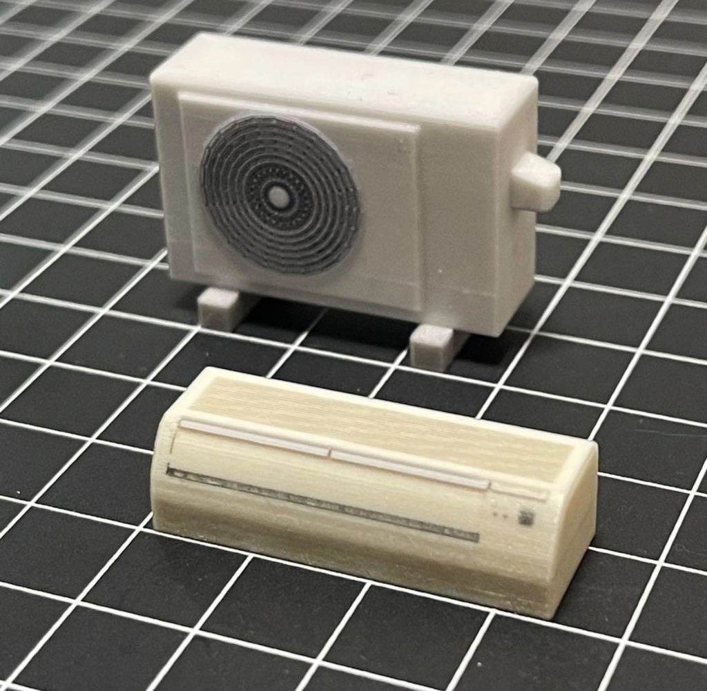 完成品 1/24 エアコン 室外機 リモコン ミニチュア フィギュアに ドールハウスに ジオラマ ミニカーに リアルフィギュア 3D