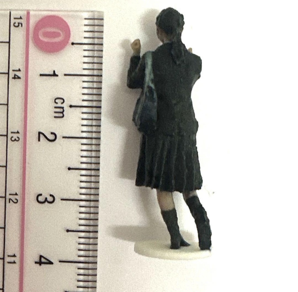 完成品 1/43 JKNJ 女子高生 フィギュア リアルフィギュア 3D フルカラー3D ミニカーに ジオラマに ミニチュアイメージ
