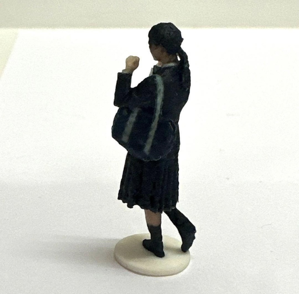 完成品 1/43 JKNJ 女子高生 フィギュア リアルフィギュア 3D フルカラー3D ミニカーに ジオラマに ミニチュアイメージ