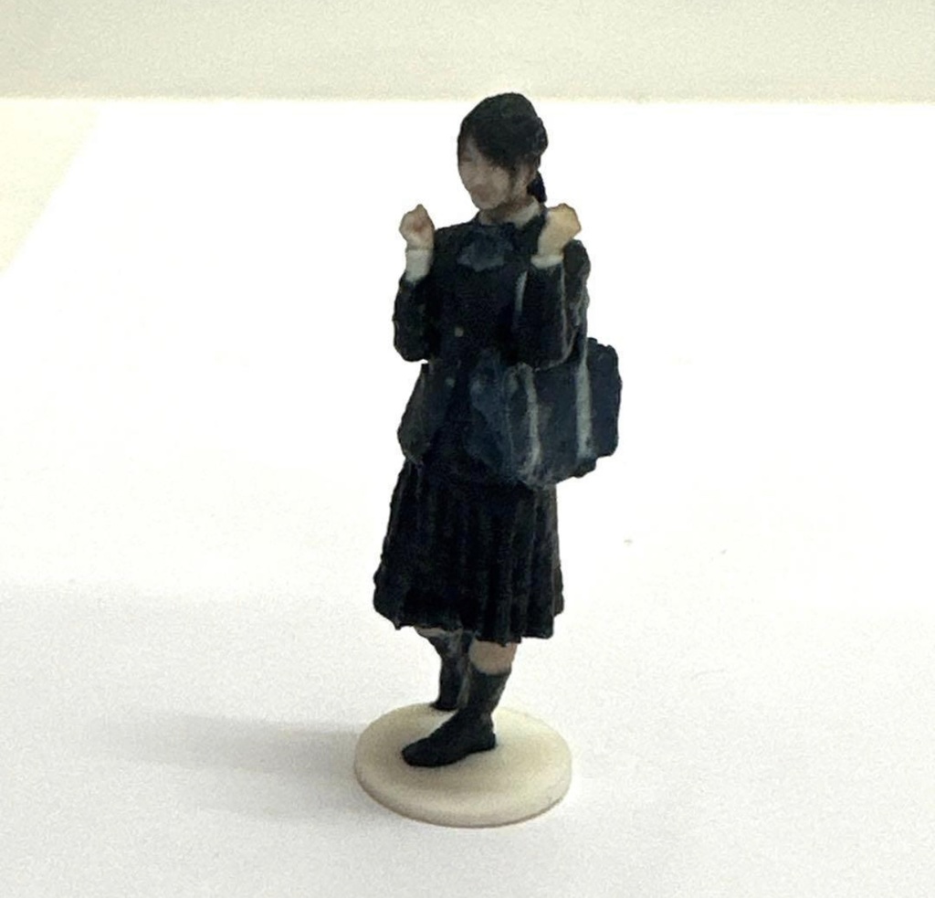 完成品 1/43 JKNJ 女子高生 フィギュア リアルフィギュア 3D フルカラー3D ミニカーに ジオラマに ミニチュアイメージ