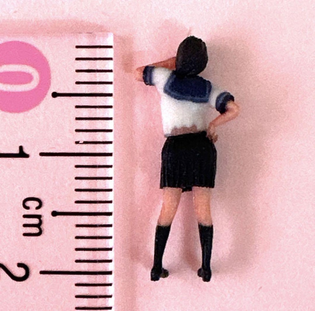 完成品 HOゲージ 1/80 JK19 女子高生 フィギュア リアルフィギュア 3D ミニカーに ジオラマに