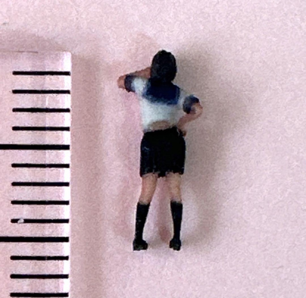 完成品 Nゲージ 1/150 JK19 フィギュア リアルフィギュア ミニカーに ジオラマに 鉄道模型 ミニチュアイメージ