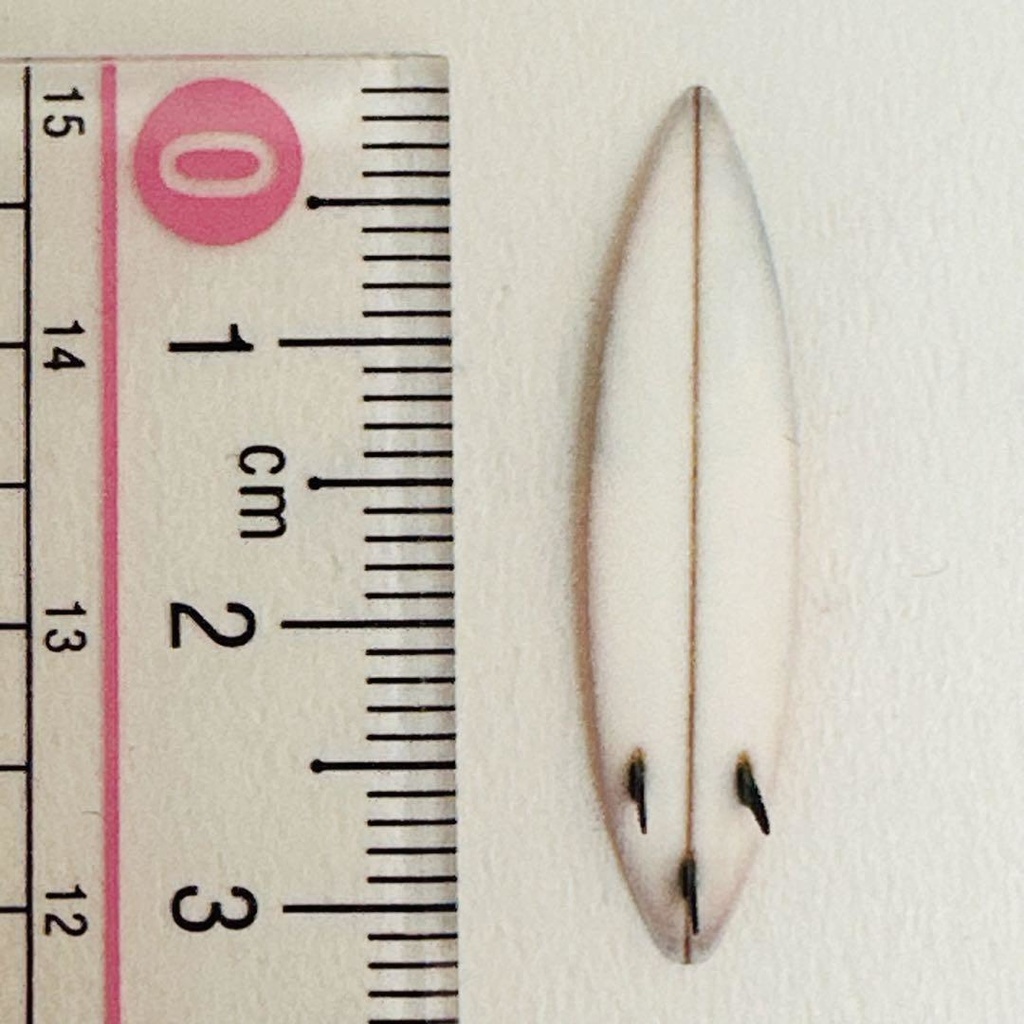 1/64 サーフボード ミニチュア フィギュアに ジオラマに 3Dプリント ミニカーに ミニチュアイメージ