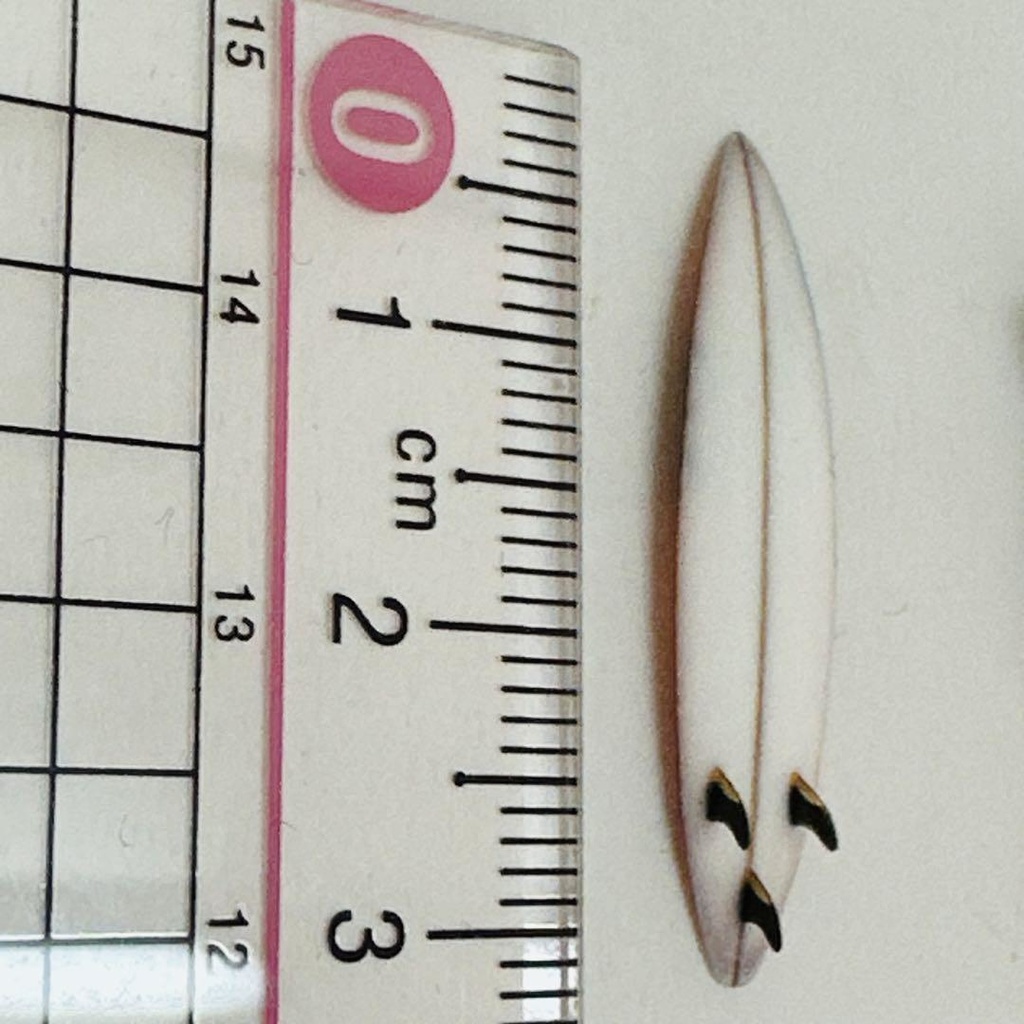 1/64 サーフボード ミニチュア フィギュアに ジオラマに 3Dプリント ミニカーに ミニチュアイメージ