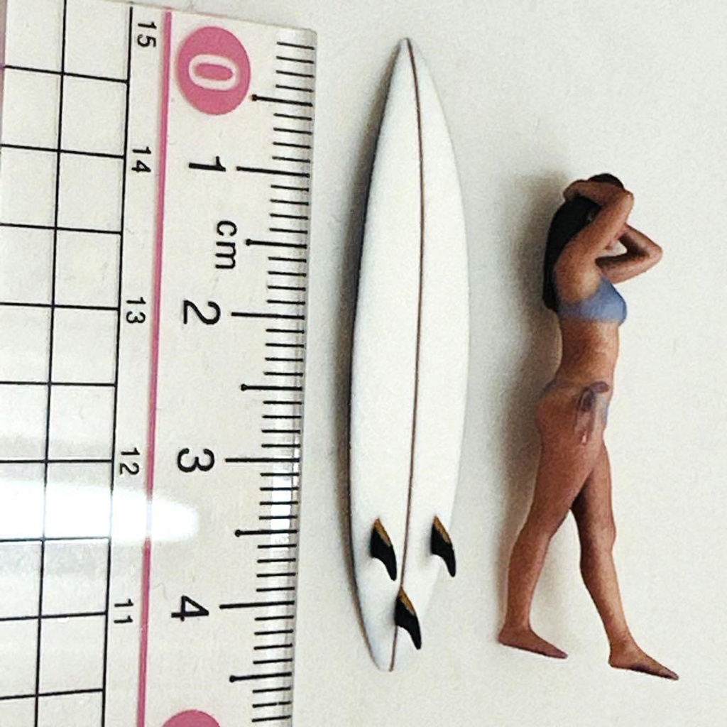 1/43 サーフボード③ ミニチュア フィギュアに ジオラマに 3Dプリント ミニチュアイメージ