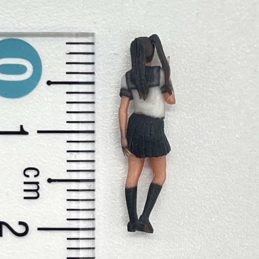 HOゲージ 1/80 完成品 JK17 ピース フィギュア リアルフィギュア 鉄道模型 ジオラマ レイアウト 3D人物 セーラー服 女子高生