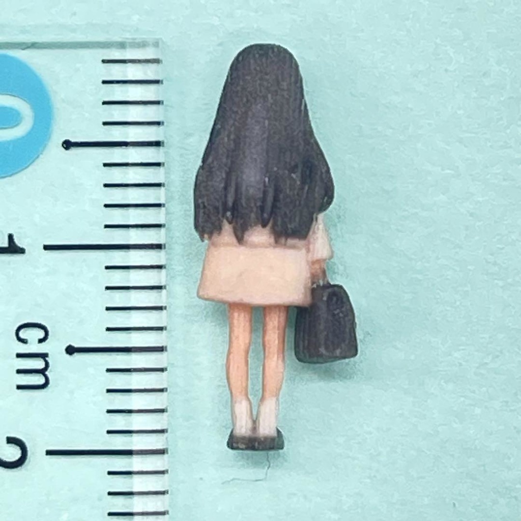 HOゲージ 1/80 3DA-JK-003-80 フィギュア リアルフィギュア 完成品 ミニチュアイメージ ジオラマ レイアウト 鉄道模型 女子高生 3D人物