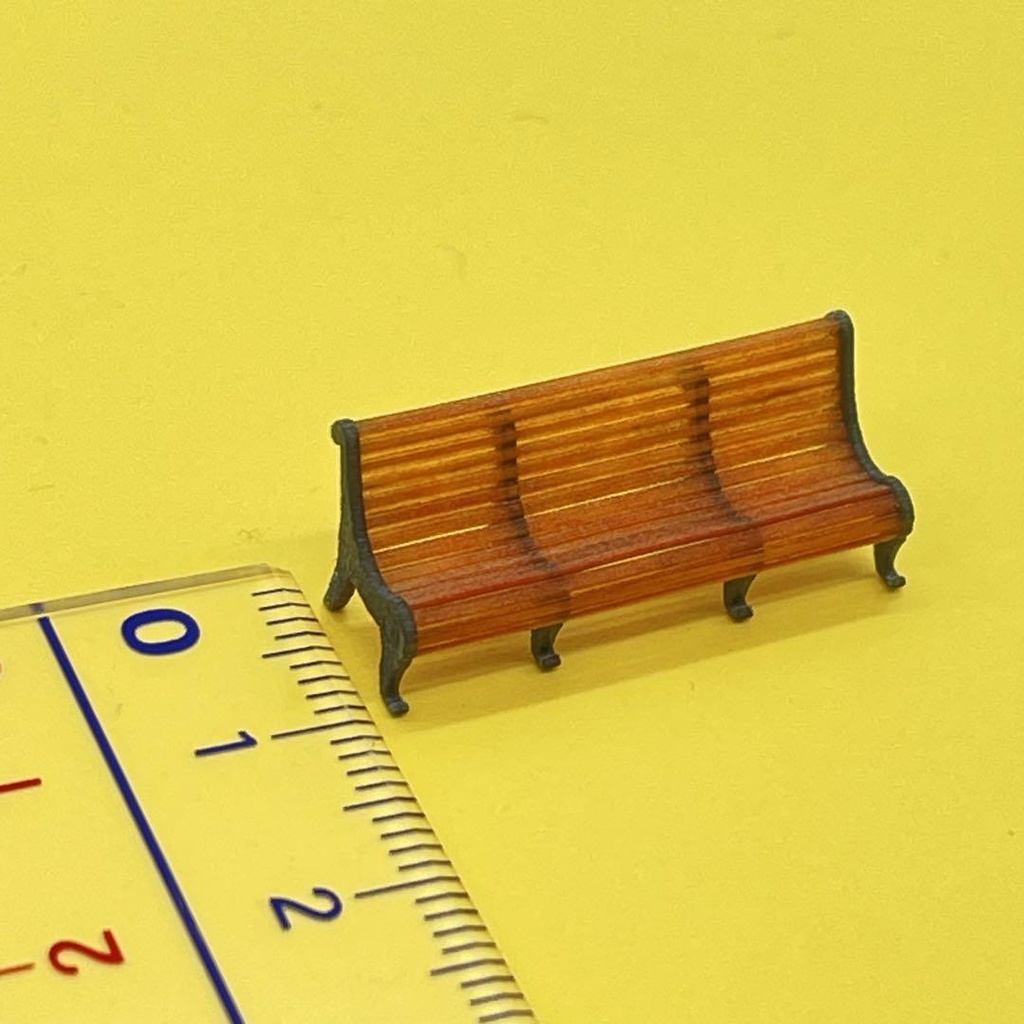 HOゲージ 1/80 ベンチ ミニチュア フィギュアに 鉄道模型 ジオラマ レイアウトに ミニチュアイメージ 3D