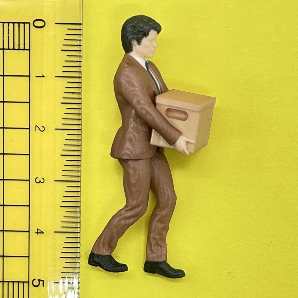 1/35 PH-005 フィギュア リアルフィギュア 男性 ミニカーに ミニチュア ジオラマ 住宅模型に 3D ミニチュアイメージ