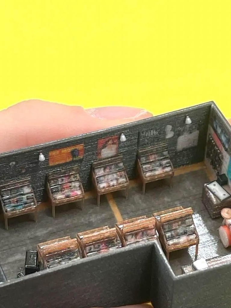 Nゲージ 1/150 レコードショップ ミニチュア ジオラマ ジオコレに 住宅模型 ストラクチャー 3D ドールハウス 3Dプリンター ミニチュアイメージ