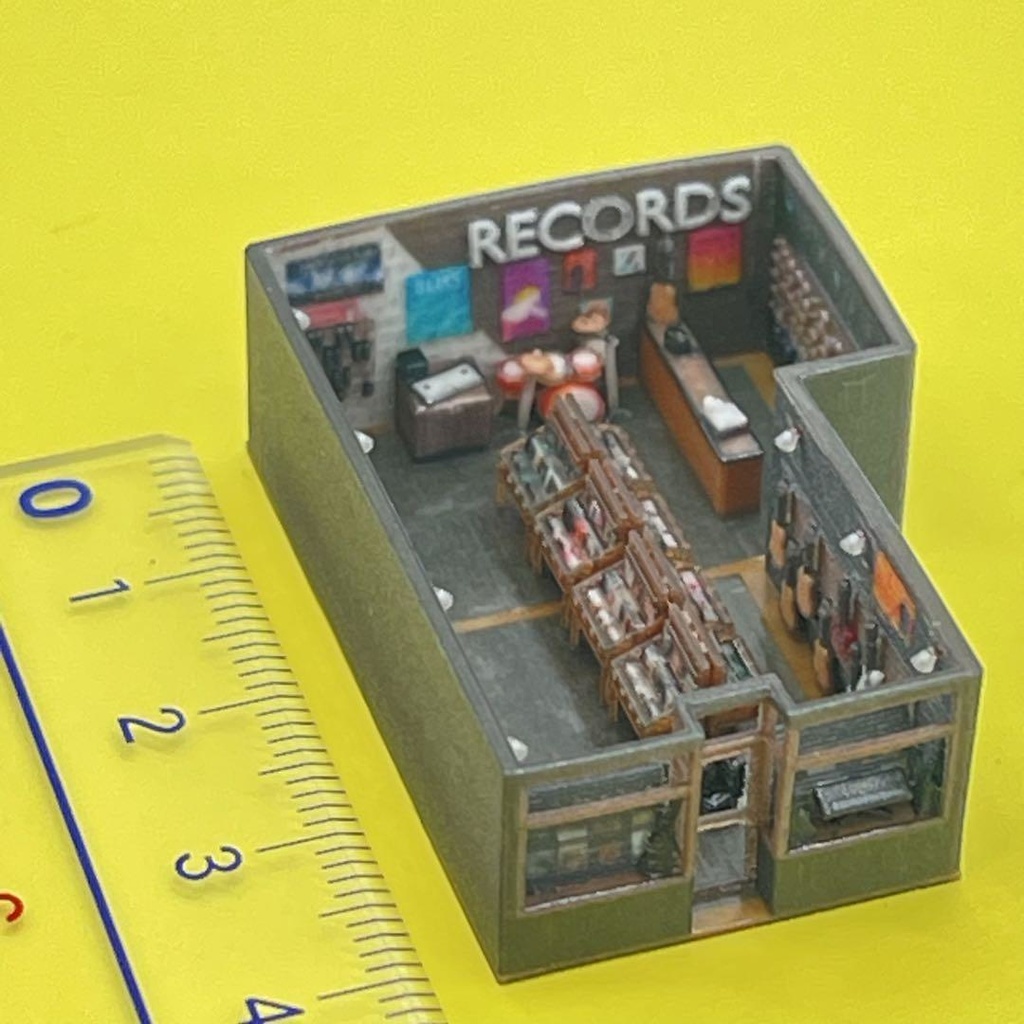 １/220 レコードショップ　ミニチュア　住宅模型　ジオラマ　完成品　ドールハウス　ミニチュアイメージ